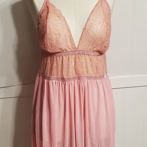🦩Pink Halter Lingerie Teddy Large